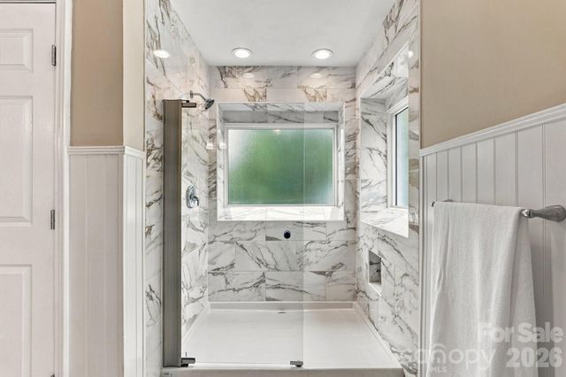8530 Glenway Court, Charlotte, NC 28226