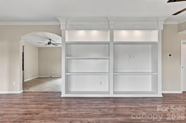 8530 Glenway Court, Charlotte, NC 28226