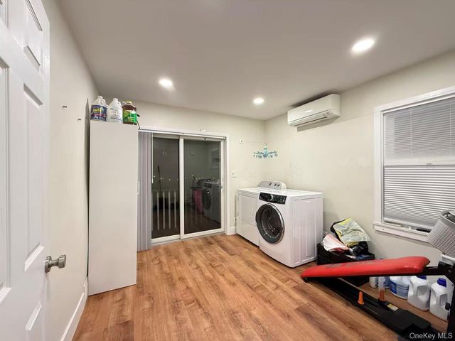 55 Keller Street, Valley Stream, NY 11580