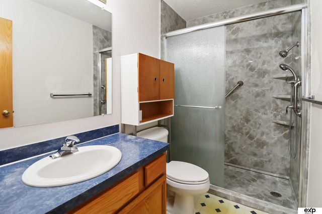 1517 SW 32 Street, Lincoln, NE 68522