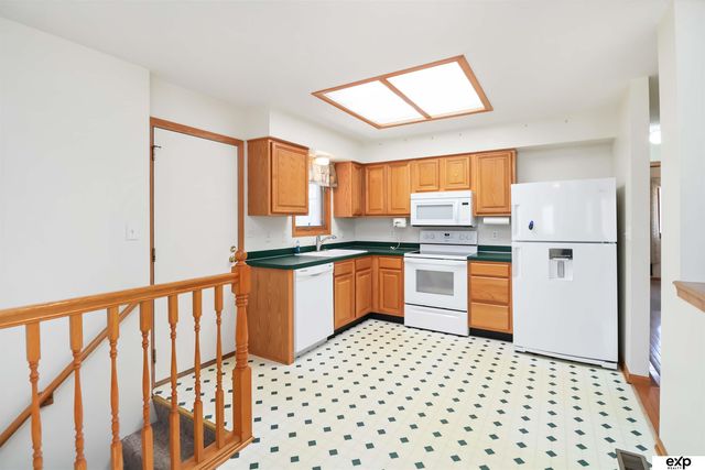 1517 SW 32 Street, Lincoln, NE 68522