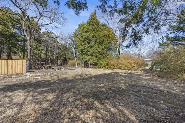 2831 Lebrock Street, Dallas, TX 75241