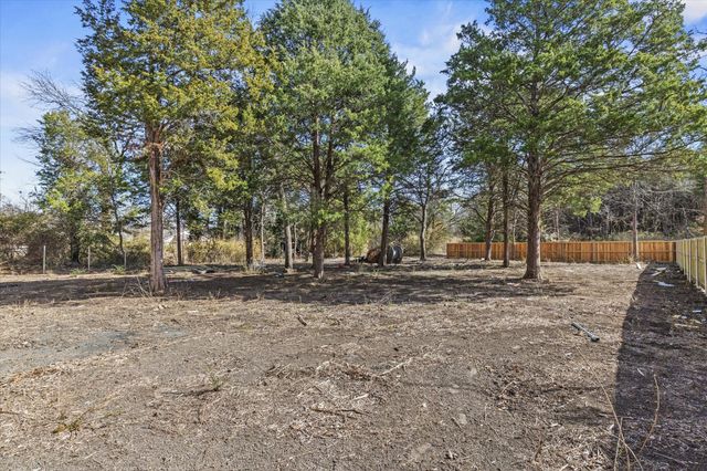 2831 Lebrock Street, Dallas, TX 75241