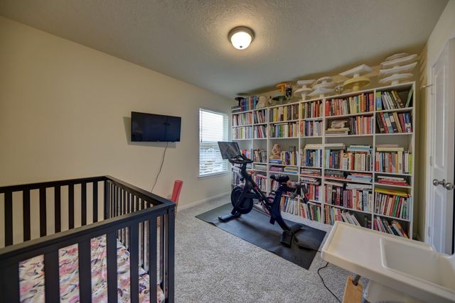 1009 Old Vine, Brenham, TX 77833