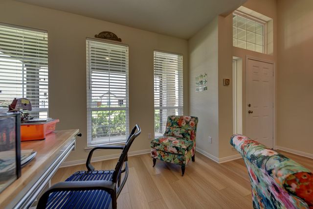 1009 Old Vine, Brenham, TX 77833