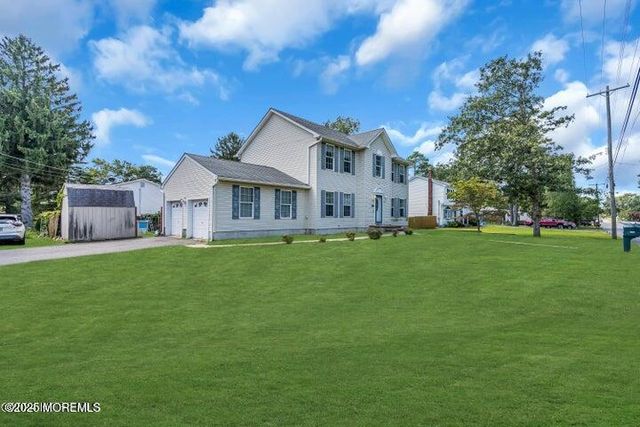 1240 Broadway Boulevard, Manchester, NJ 08759