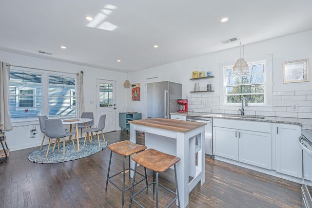 1601 Greenbay Drive, North Charleston, SC 29406