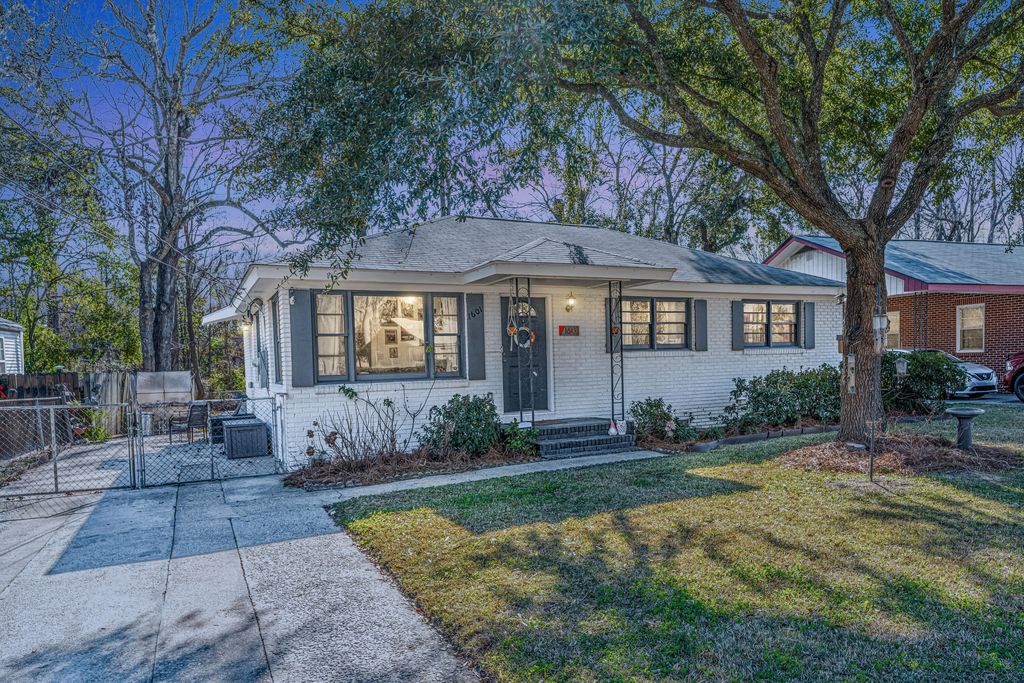 1601 Greenbay Drive, North Charleston, SC 29406