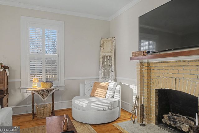 17 N Terrace Avenue SE, Lindale, GA 30147