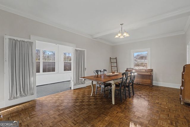 17 N Terrace Avenue SE, Lindale, GA 30147