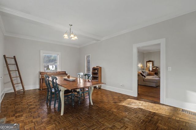 17 N Terrace Avenue SE, Lindale, GA 30147