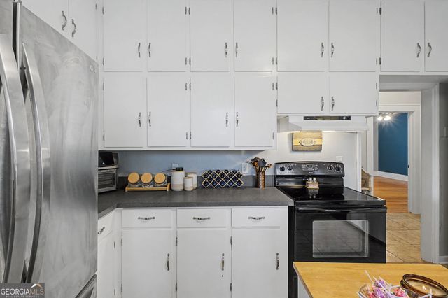 17 N Terrace Avenue SE, Lindale, GA 30147