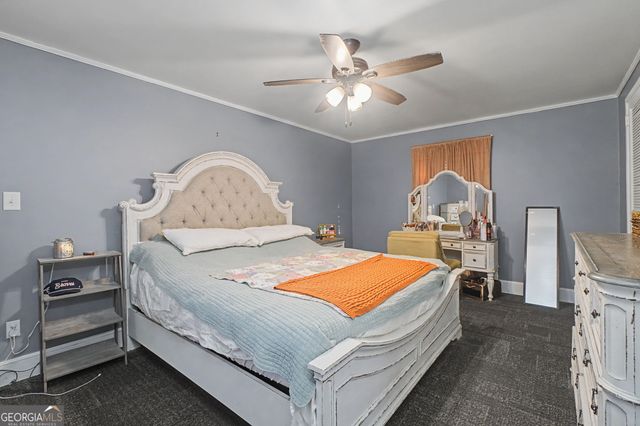 17 N Terrace Avenue SE, Lindale, GA 30147