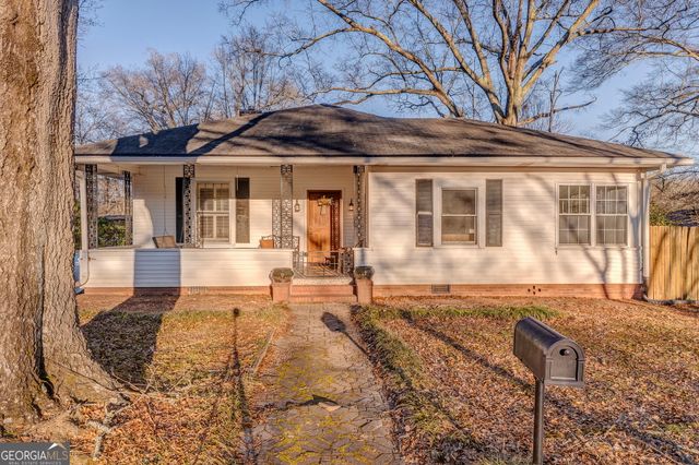 17 N Terrace Avenue SE, Lindale, GA 30147