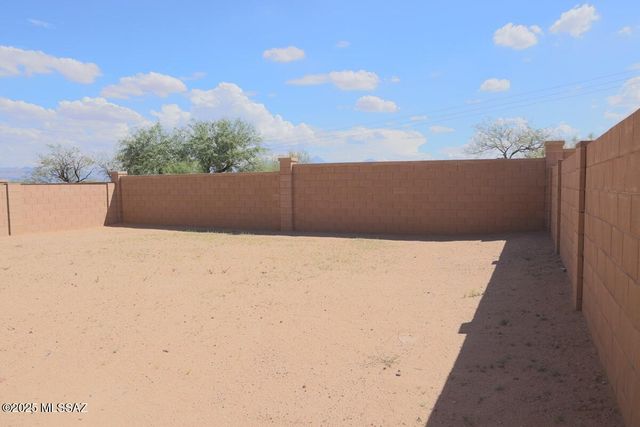 929 W Calle Alta Curva, Sahuarita, AZ 85629