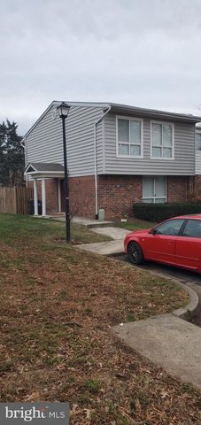 2201 GINGELL PL, Herndon, VA 20170