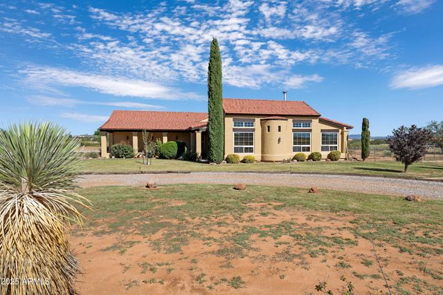 10379 E BLUE SKY Vista, Hereford, AZ 85615
