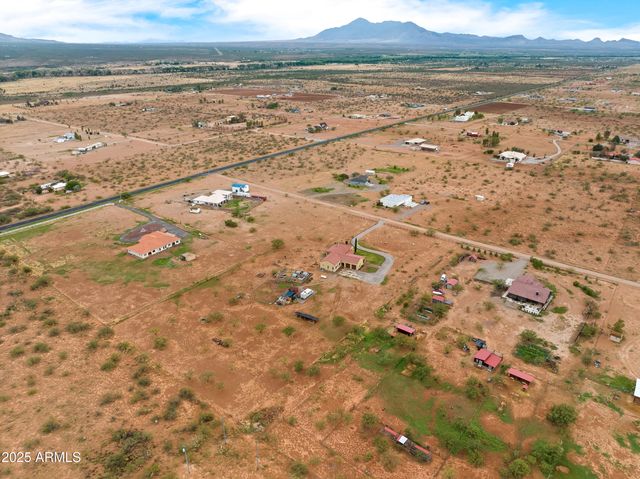 10379 E BLUE SKY Vista, Hereford, AZ 85615