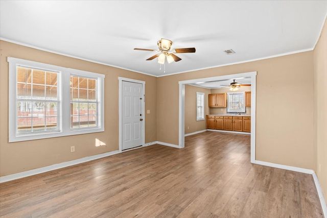 304 Main St, Ashford, AL 36312