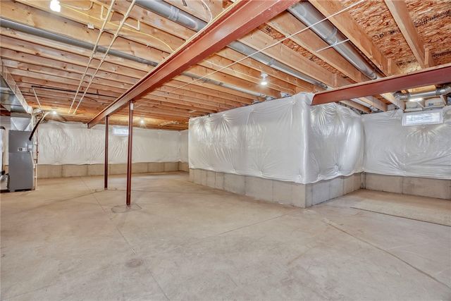 1082 Railway Crossing, Webster, NY 14580