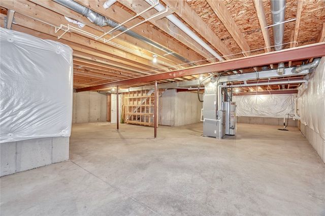 1082 Railway Crossing, Webster, NY 14580