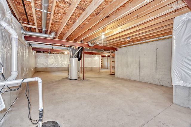 1082 Railway Crossing, Webster, NY 14580