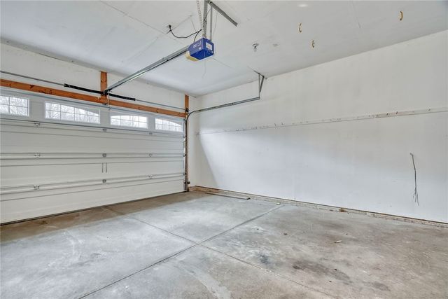 1082 Railway Crossing, Webster, NY 14580