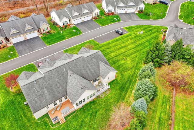 1082 Railway Crossing, Webster, NY 14580