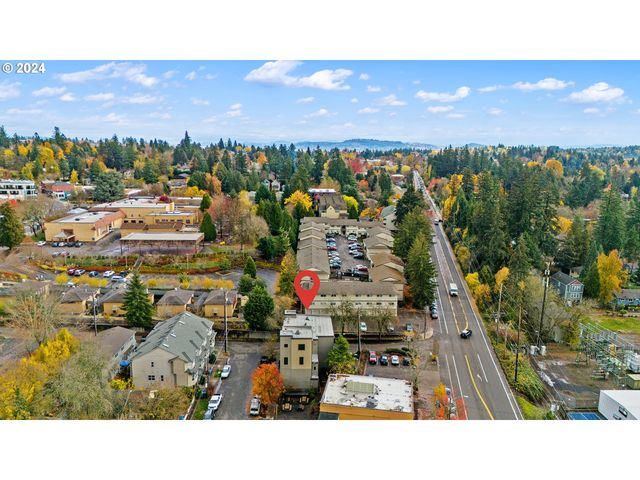 3412 Sw Moss St, Portland, OR 97219