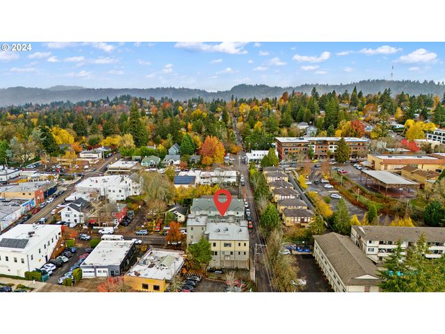 3412 Sw Moss St, Portland, OR 97219