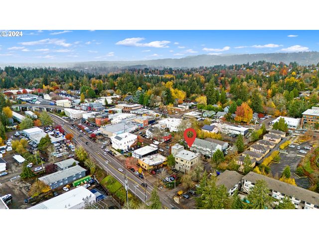 3412 Sw Moss St, Portland, OR 97219