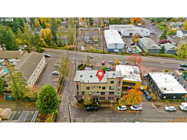 3412 Sw Moss St, Portland, OR 97219