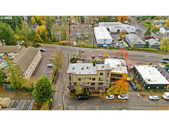 3412 Sw Moss St, Portland, OR 97219