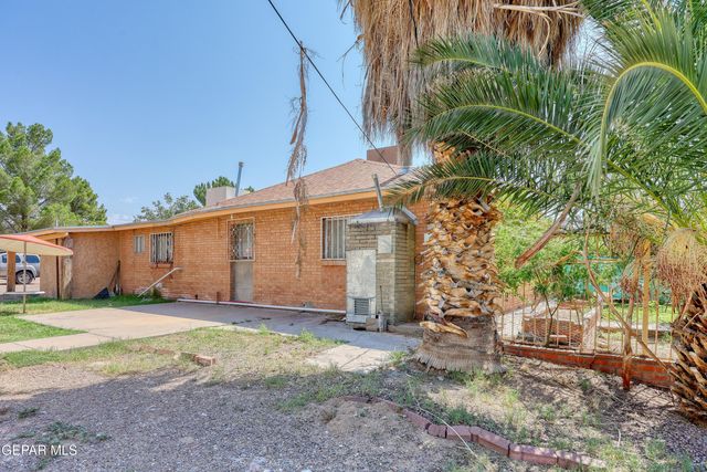 209 EASY Way, El Paso, TX 79932