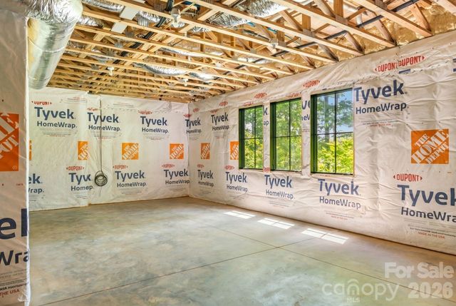 154 Wandering Oaks Way, Asheville, NC 28805
