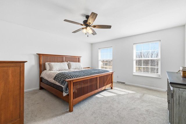 N7848 Maple Ridge ROAD, Oconomowoc, WI 53066