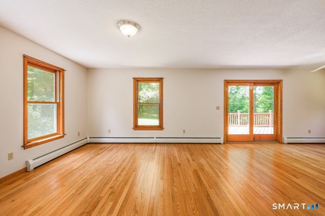 108 Fabyan Woodstock Road, Thompson, CT 06255