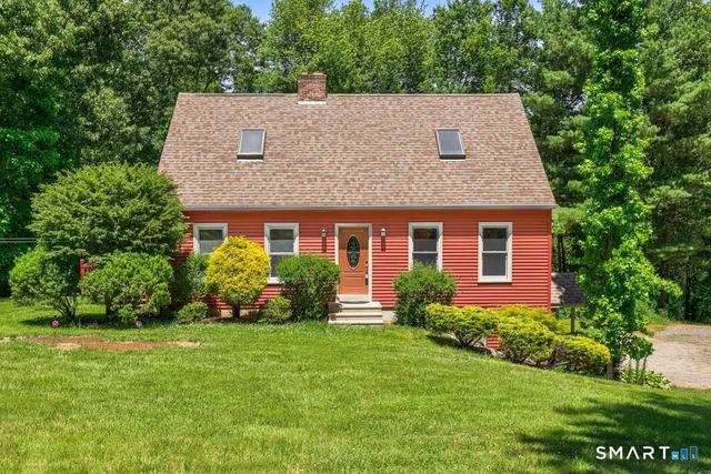 108 Fabyan Woodstock Road, Thompson, CT 06255