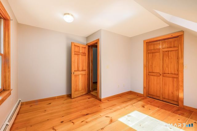 108 Fabyan Woodstock Road, Thompson, CT 06255