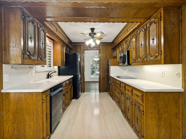 9240 Locarno Drive, Dallas, TX 75243