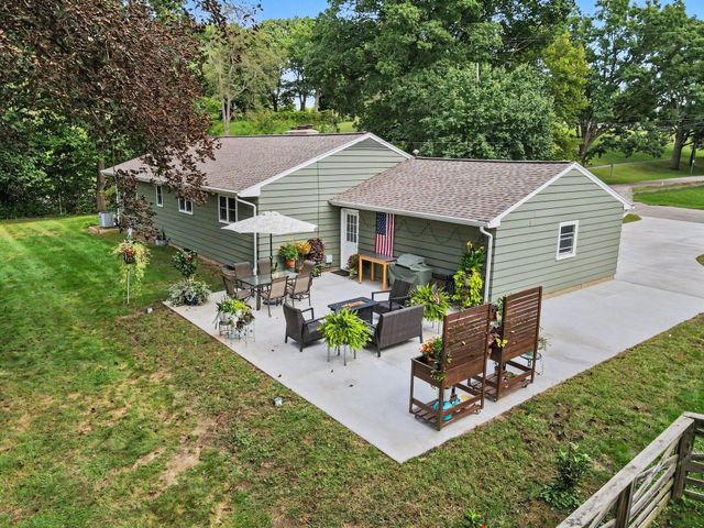 506 Houston Road, Parchment City, MI 49004