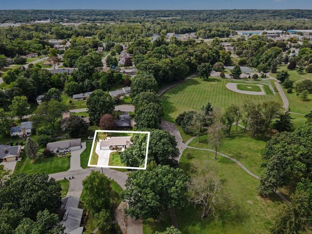 506 Houston Road, Parchment City, MI 49004