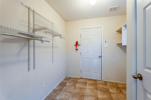 4816 Sapphire Lane, Granbury, TX 76049