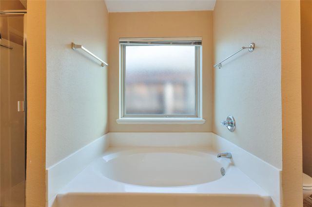 4816 Sapphire Lane, Granbury, TX 76049