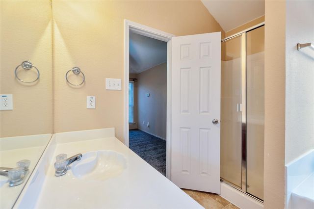 4816 Sapphire Lane, Granbury, TX 76049