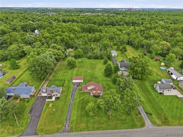 777 Alt Boulevard, Grand Island, NY 14072