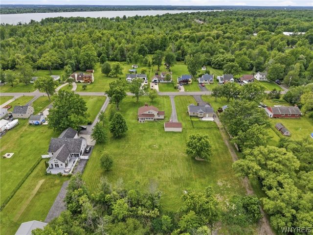 777 Alt Boulevard, Grand Island, NY 14072