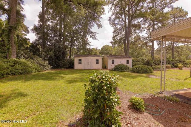 111 Camellia Lane, Greenville, NC 27858