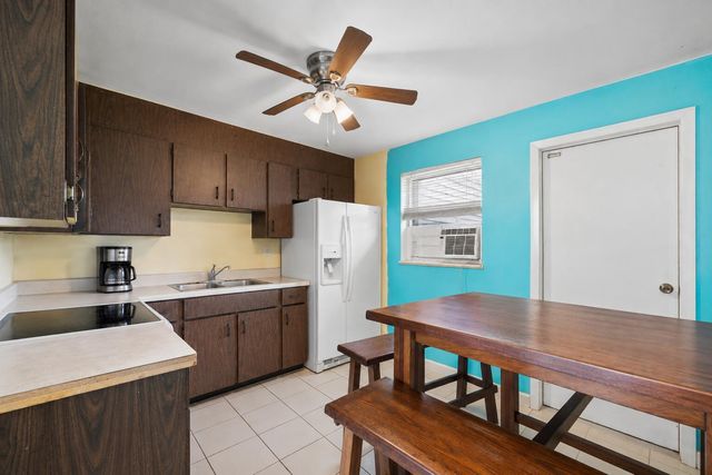 415 FLEMING Avenue, Greenacres, FL 33463