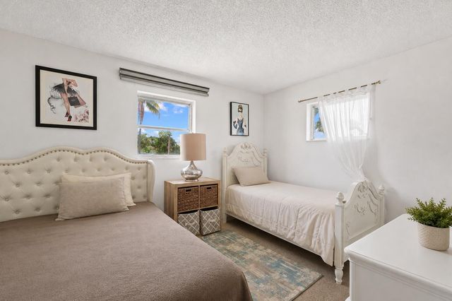 415 FLEMING Avenue, Greenacres, FL 33463